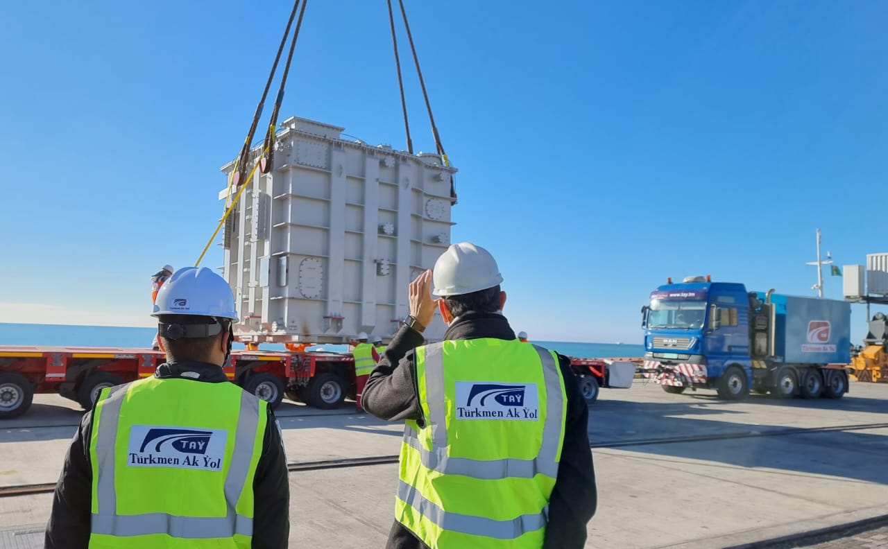 OFF-GAUGE LOAD TRANSPORTATION